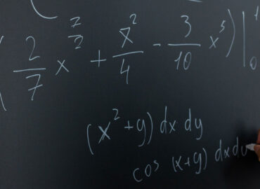 El docente de matemáticas que domina el tema de enseñanza