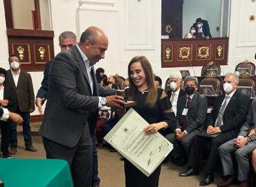 ¡Muchas felicidades! Un reconocimiento muy merecido