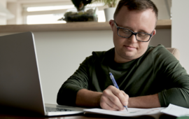 Estrategias didácticas para fomentar competencias científicas en el Centro de Atención para Estudiantes con Discapacidad