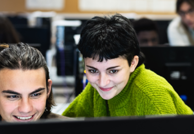 Creando mundos de conocimiento: Las plataformas digitales como herramienta pedagógica a nivel superior